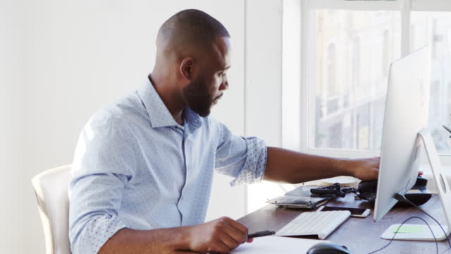 Man worried over how to invoice as an individual