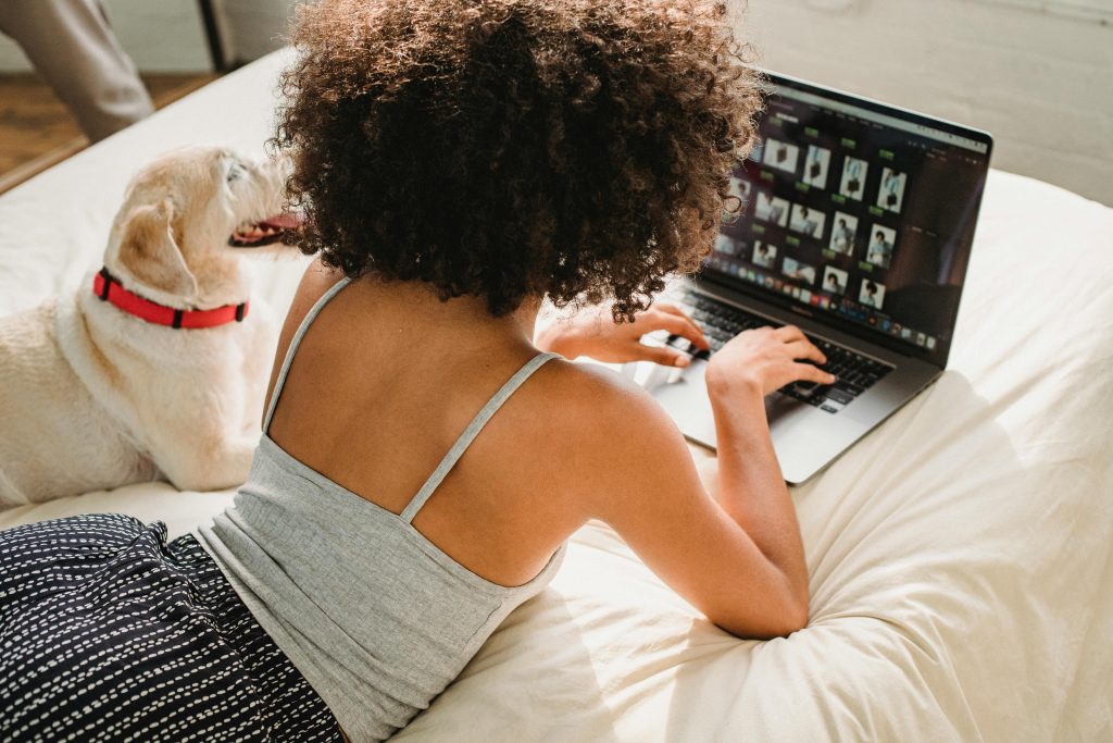 Lucrative Online Business Ideas That Pay in Nigeria (2025 Edition)