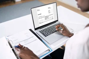 What to include in an invoice